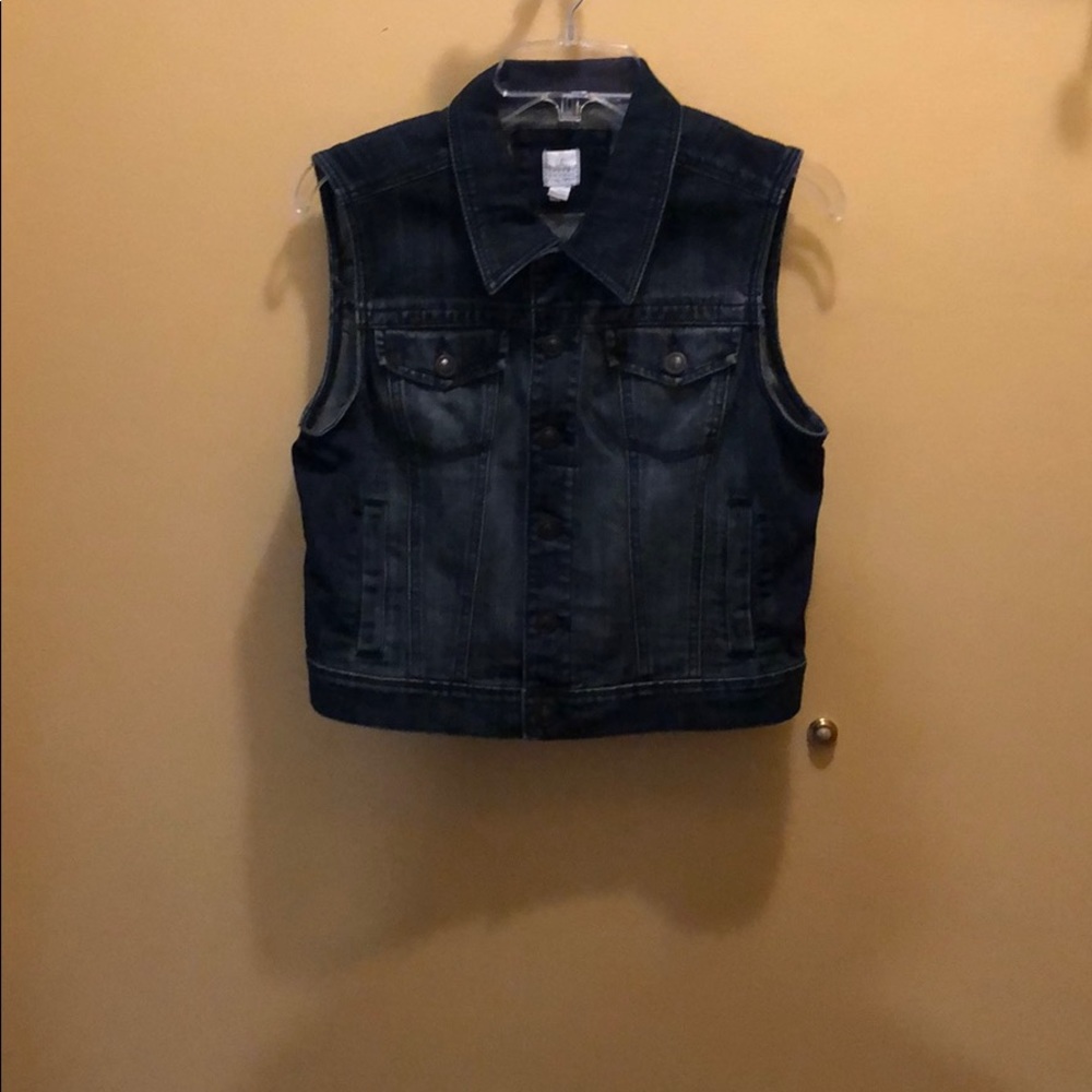 Women’s Lauren Conrad jeans jacket size M